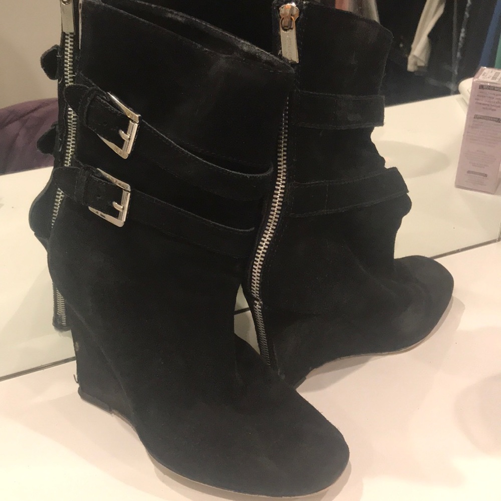 MK black zip up booties